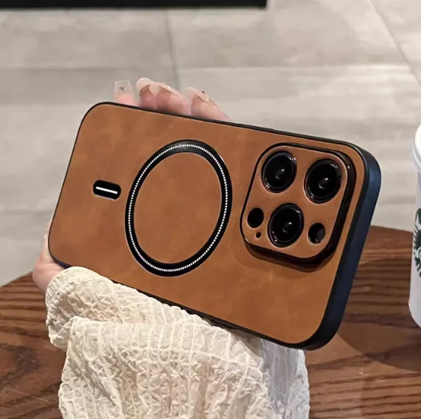Чехол для телефона с магнитным креплением, из искусственной шерсти, полный, ударопрочный, для iPhone 16 Pro Max | Поддержка беспроводной зарядки MagSafe, стильный, устойчивый к загрязнениям, парный, совместимость с сериями 14 Pro/13/12